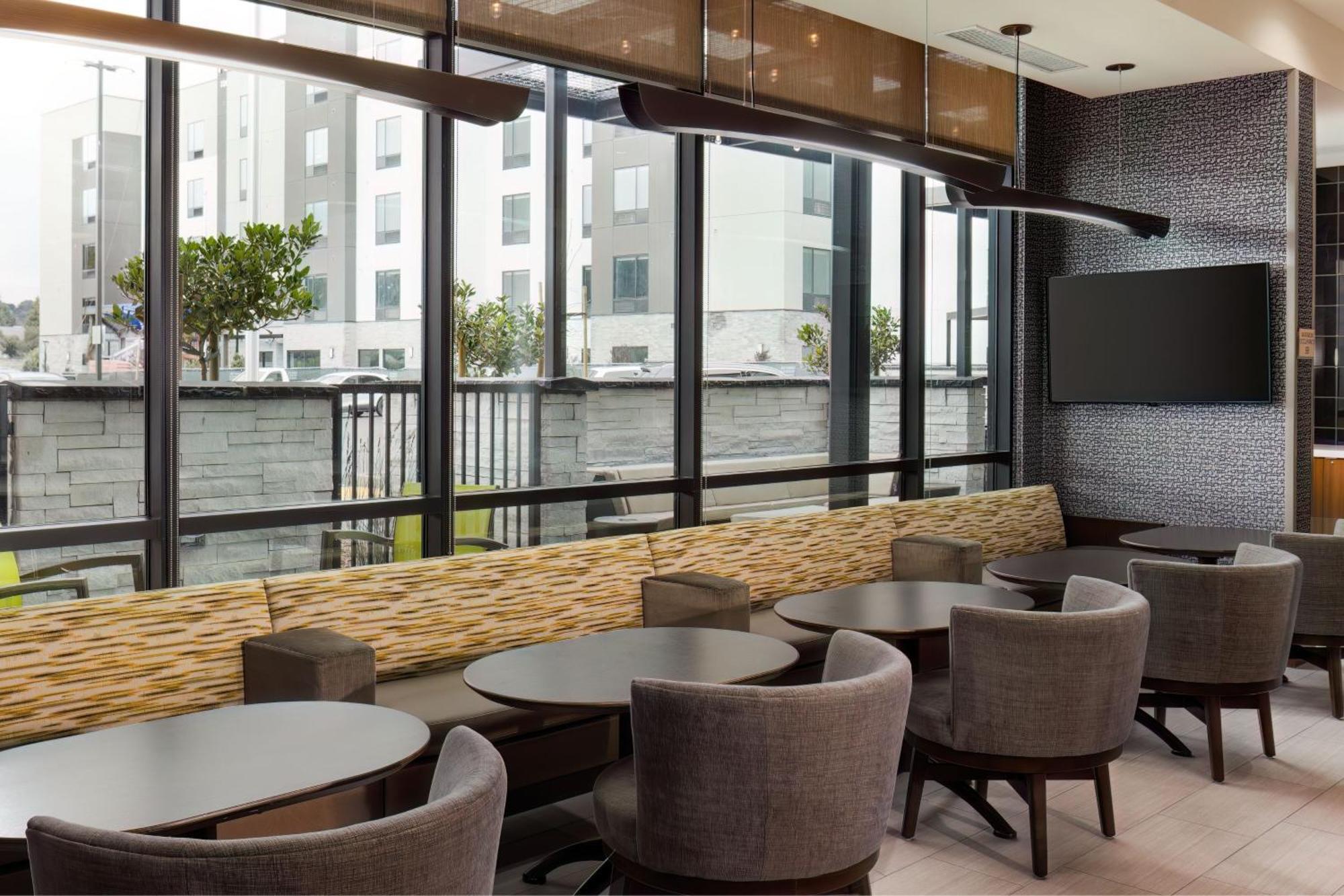 Springhill Suites By Marriott Pleasanton Esterno foto